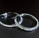 Сережки кільця Circle Huggie з нержавіючої сталі - зображення 4