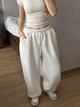 Жіночі oversize штани на флісі / Білий 42-46 / BASED 0139750 - зображення 1