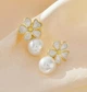 Женские сережки "Цветы" 2.7 см jewelry Белые - изображение 2