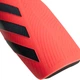 Щитки футбольні Adidas Tiro Club розмір M Коралові (4068801178737) - зображення 3