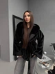 Женская шуба Soft с капюшоном свободного кроя черная 42-48 - изображение 6