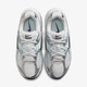 Кроссовки женские Nike V5 Runner 37.5 Черный HQ7901-011 - изображение 18