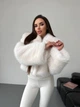 Женская шуба Cropped укороченная с отложным воротником свободного кроя белая 42-48 - изображение 2