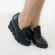 Масивні шкіряні ботильйони на танкетці Woman's heel чорні 40 (О-672) - зображення 1