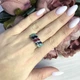 Серебряное кольцо с натуральным сапфиром 3.025ct, изумрудом, рубином, вес изделия 4,19 гр (2063629) - изображение 3