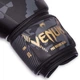 Перчатки для бокса и единоборств VENUM IMPACT Heroe PU 0870 Black-Gold 8 унций - изображение 4