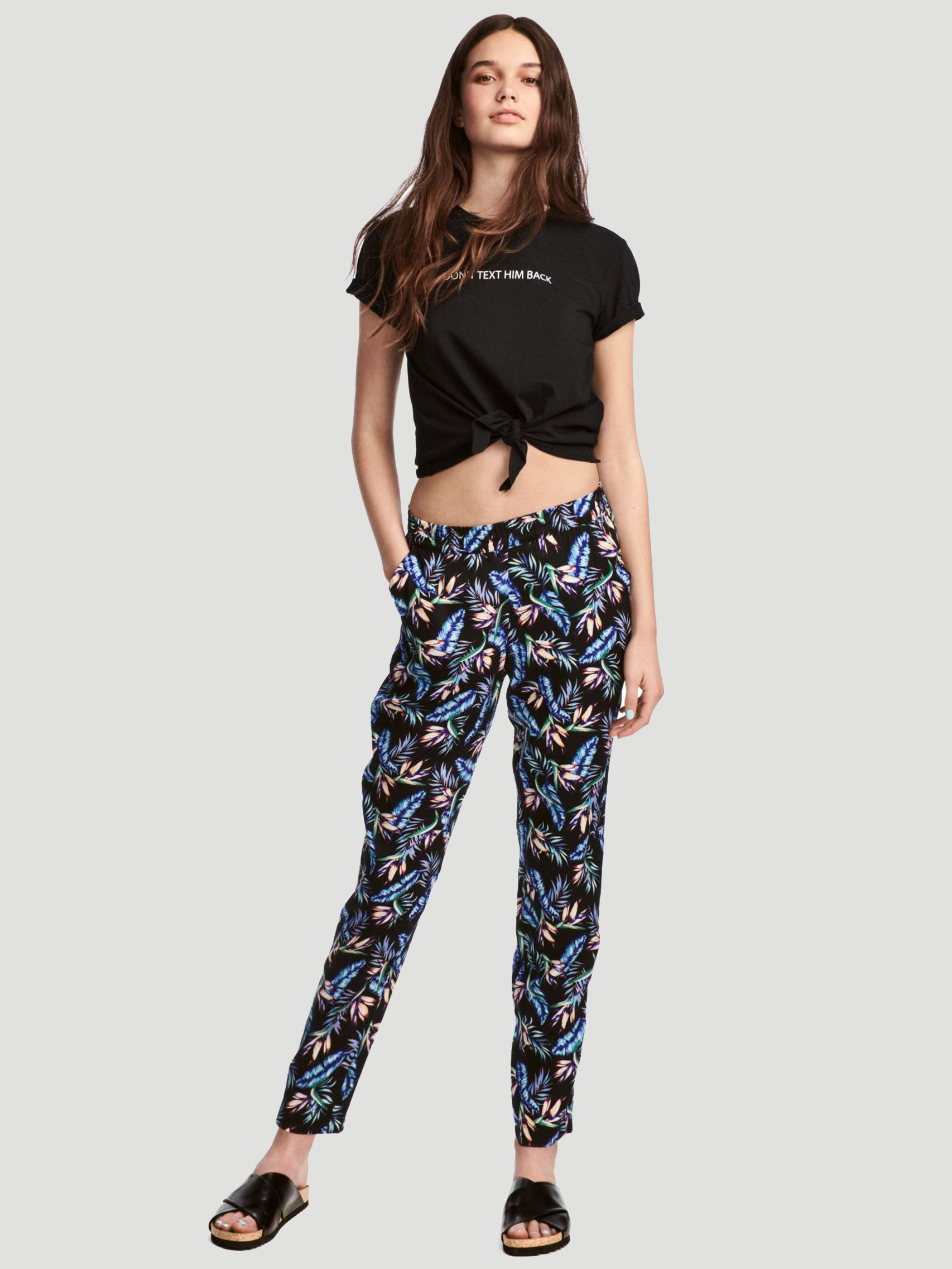 

Брюки H&M 316242612 42 Черные