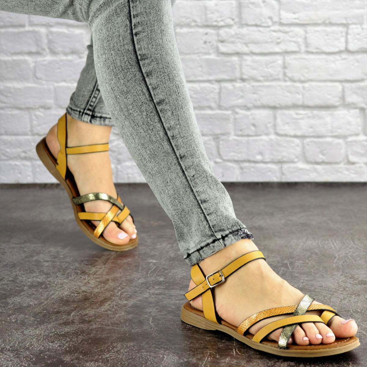 

Женские сандалии Fashion Linda 1048 38 размер 24,5 см Коричневый