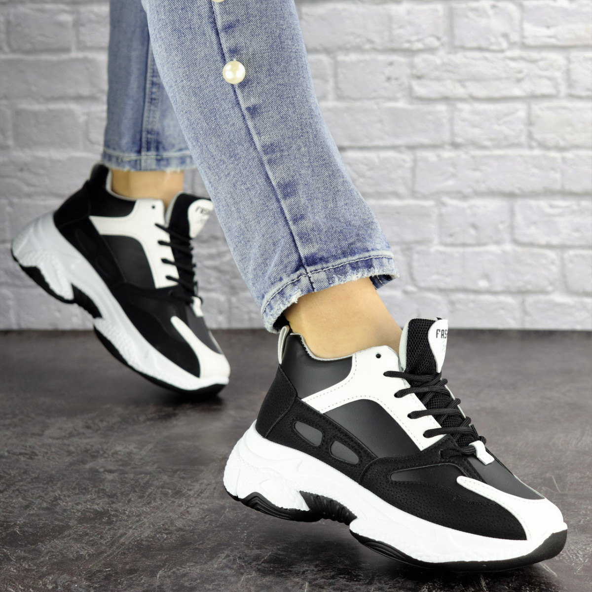 

Женские кроссовки Fashion Rafael 1373 39 размер 24 см Черный