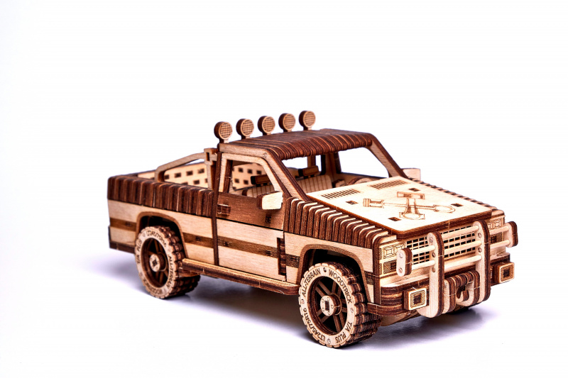 

Деревянный 3D конструктор Wood Trick Пикап WT-1500 (278 деталей)