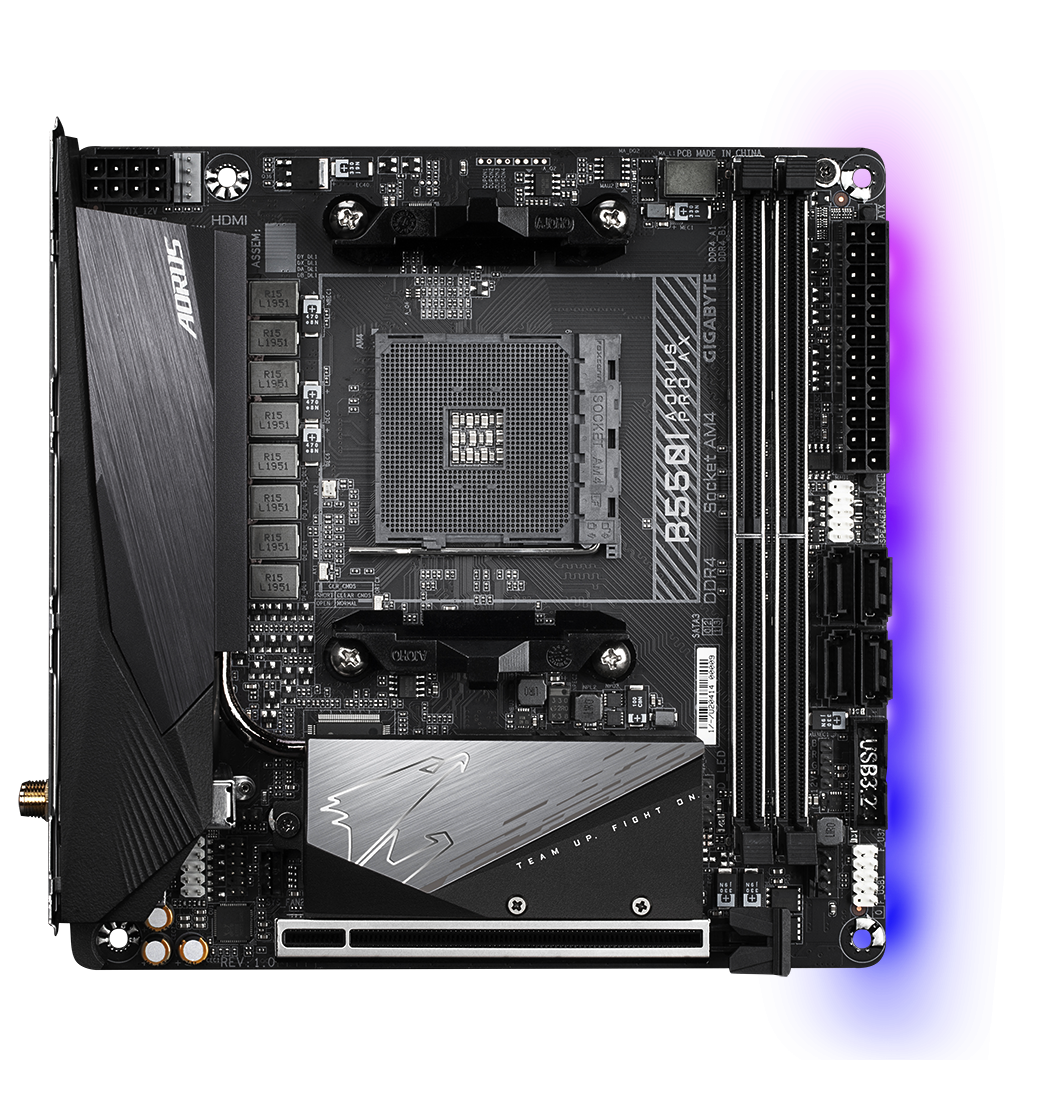 Материнская плата Gigabyte B550i Aorus Pro Ax Sam4 Amd B550 Pci Ex16