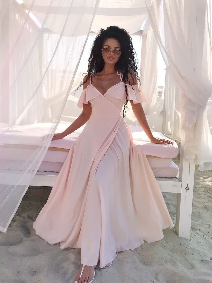 

Светлое длинное платье на запах Veles универсальный (S/L) персик 43413836