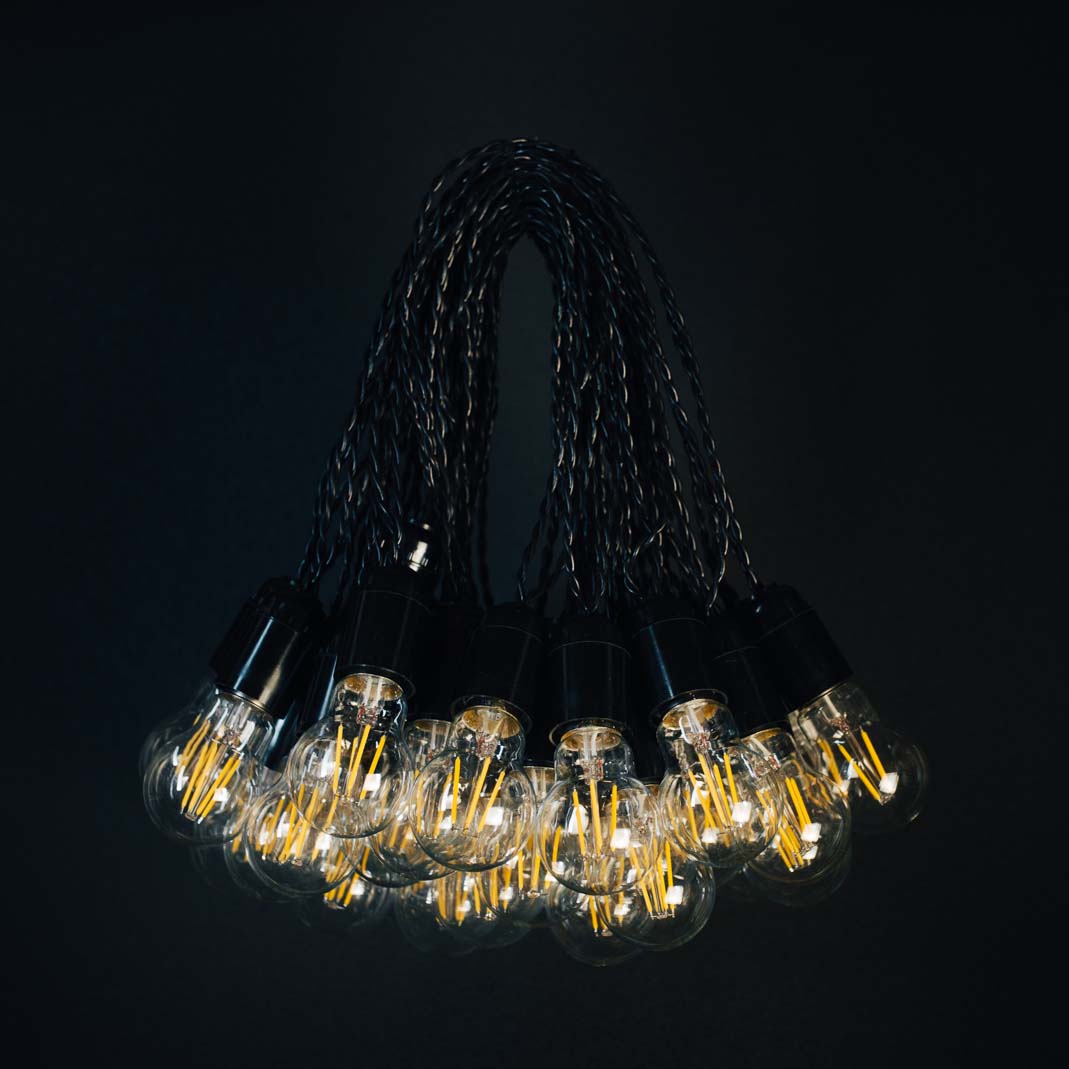 

Ретро гирлянда из ламп Soft Light 20 метров 40 ламп LED (Филаментные) с влагозащитой Черная (black04-4 )