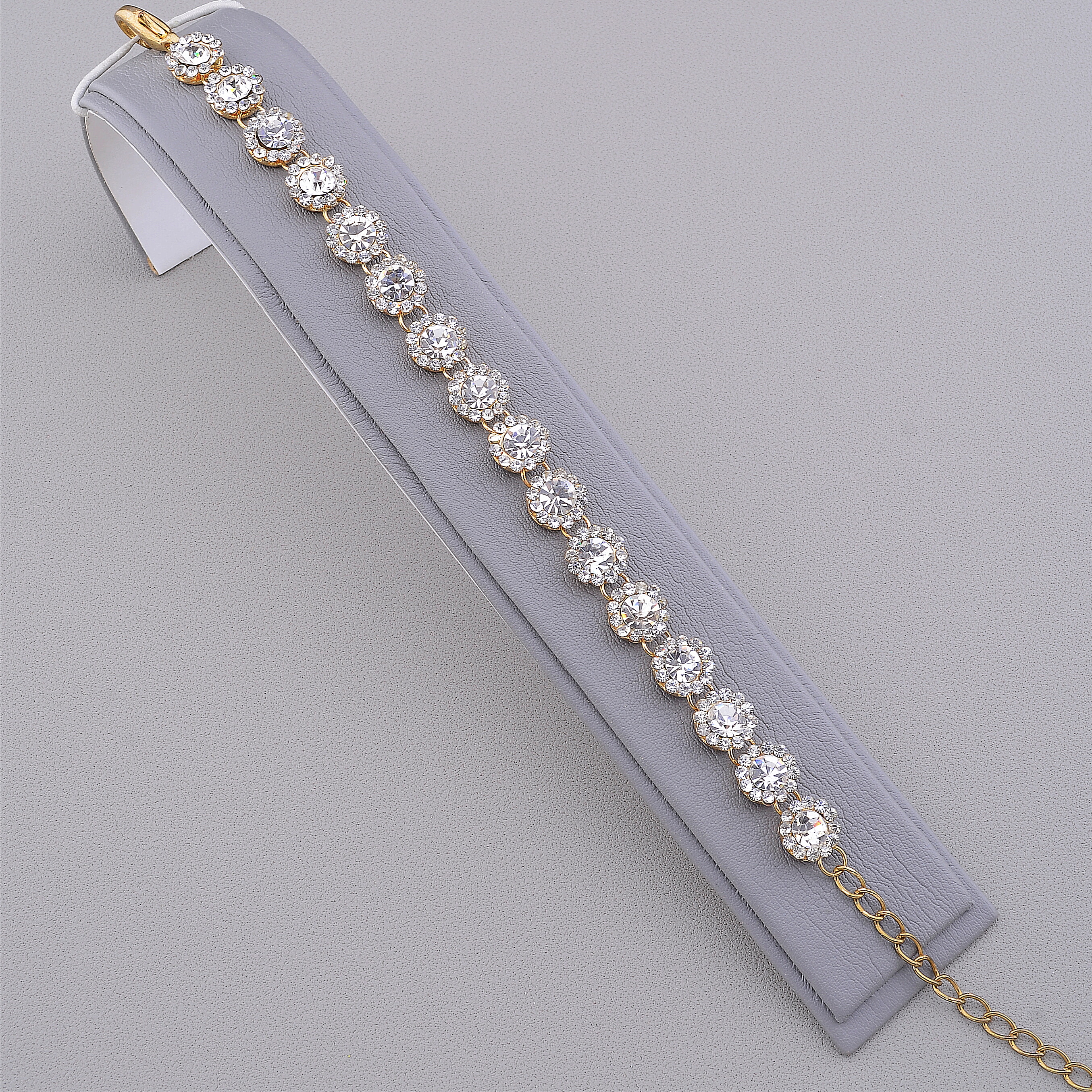 

Браслет Crystal 18 см. 010352