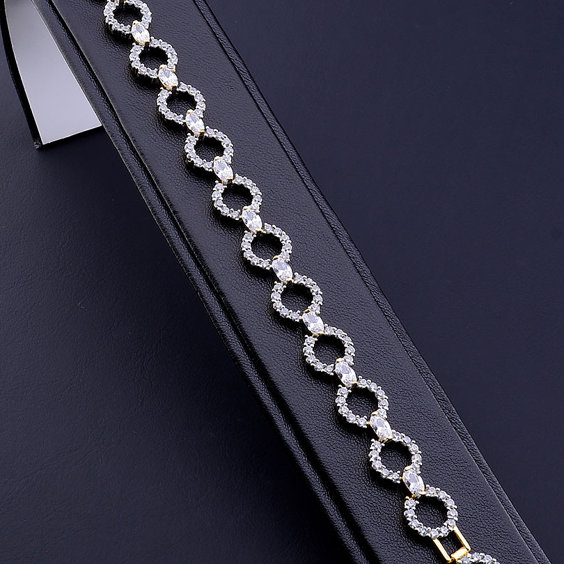 

Браслет 'XUPING' Фианит 19 см. (позолота/родий) 049646