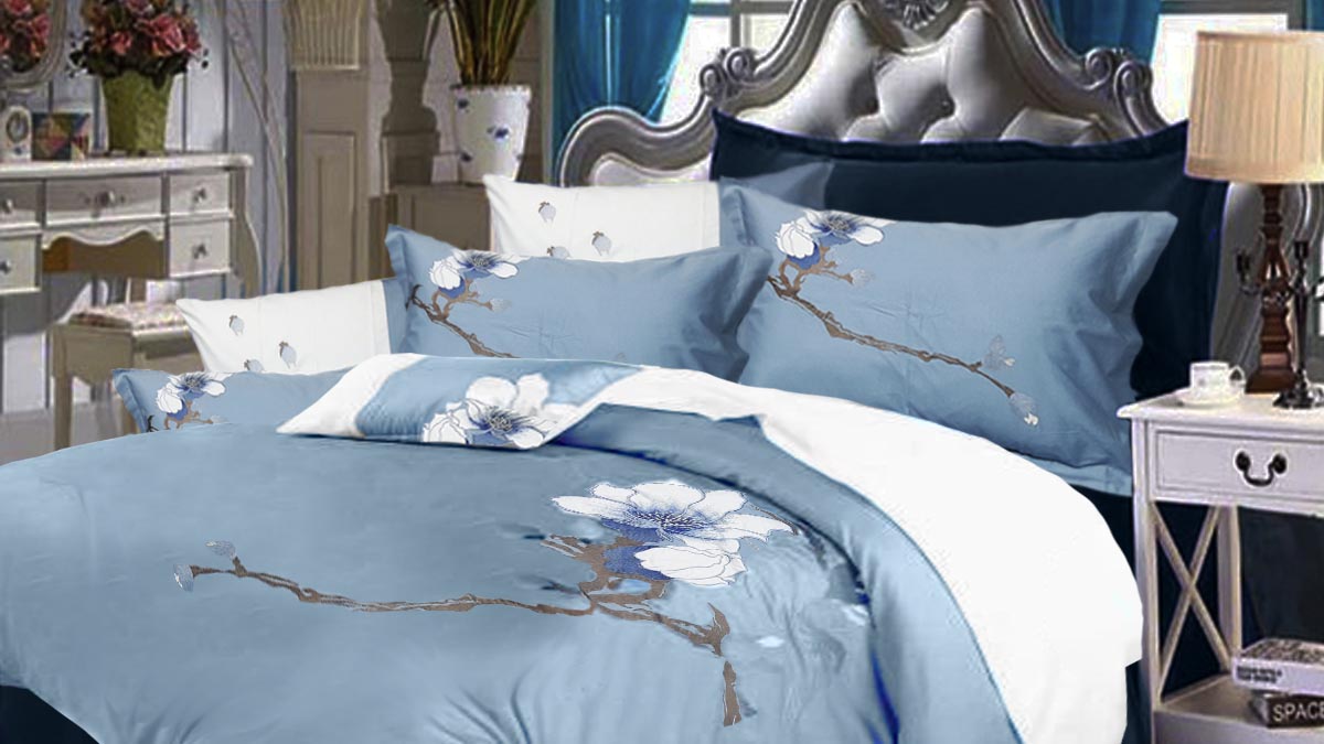 

Комплект постельного белья Word of Dream Сатин с вышивкой 150х215х2 Blue (ВХZ005сем)