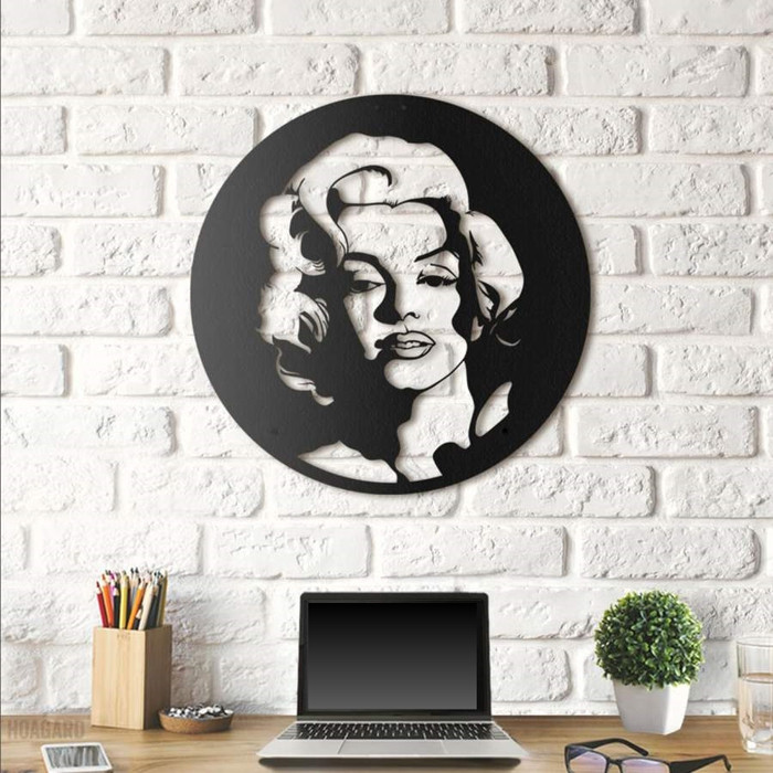 

Объемная картина из дерева DecArt Monroe 90х90 см