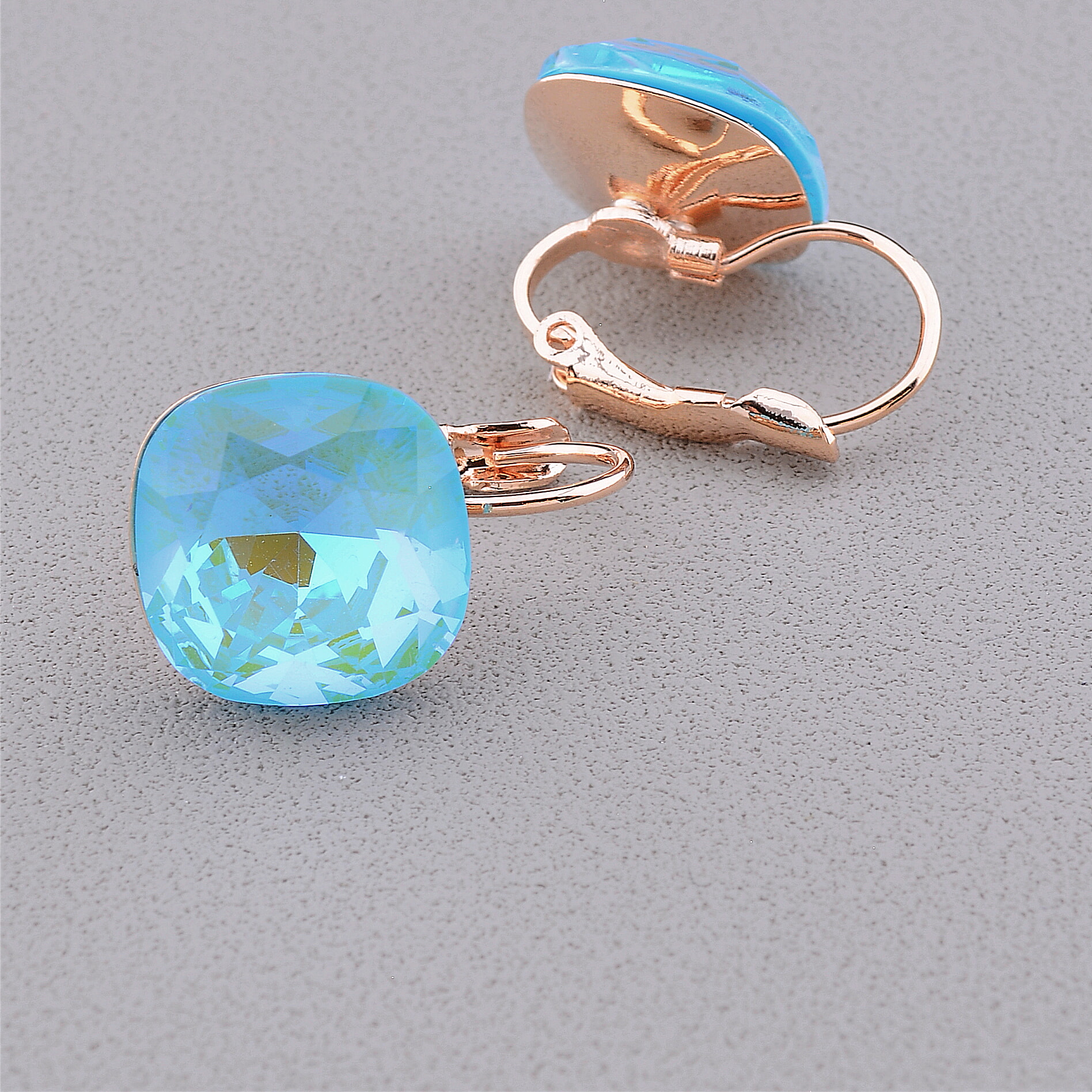

Серьги 'Pataya' Фианит (позолота 18к) 095978