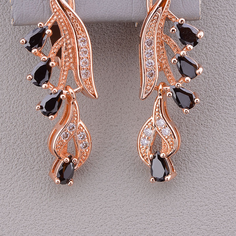 

Серьги 'Pataya' Фианит (позолота 18к) 069529