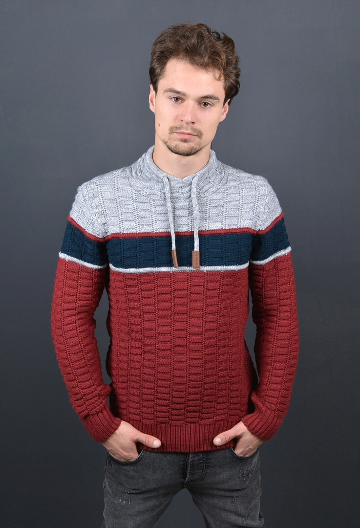 

Мужской свитер DressCode Турция L/XL 70% шерсть серый с синим и бордовым 2486