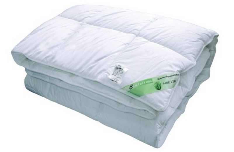 

Одеяло Aloe Vera Breckle 135x200 см 228-0393