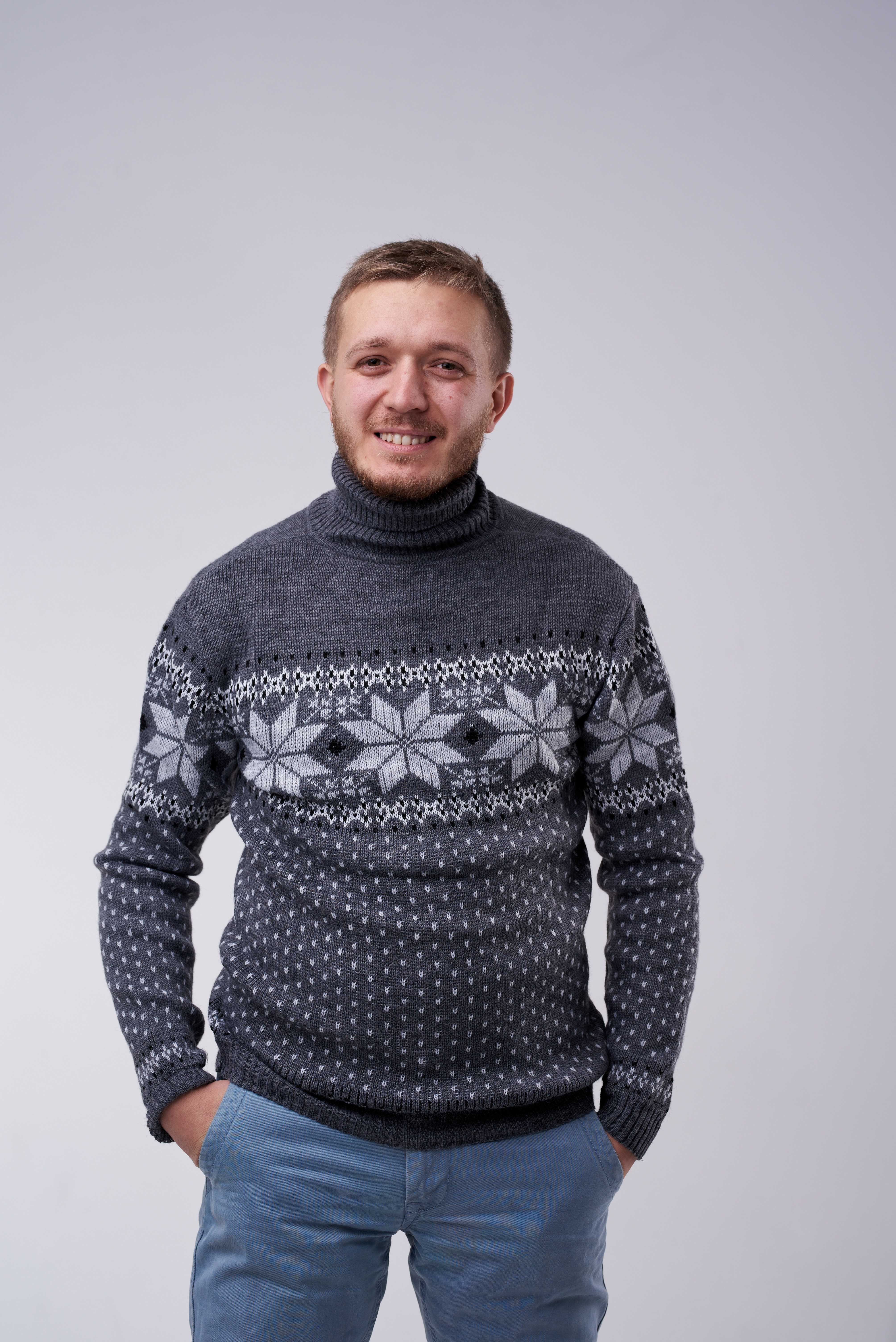 

Свитер мужской вязаный OLMOD 011-2 L серый (ОMD-011-2-GR-L)
