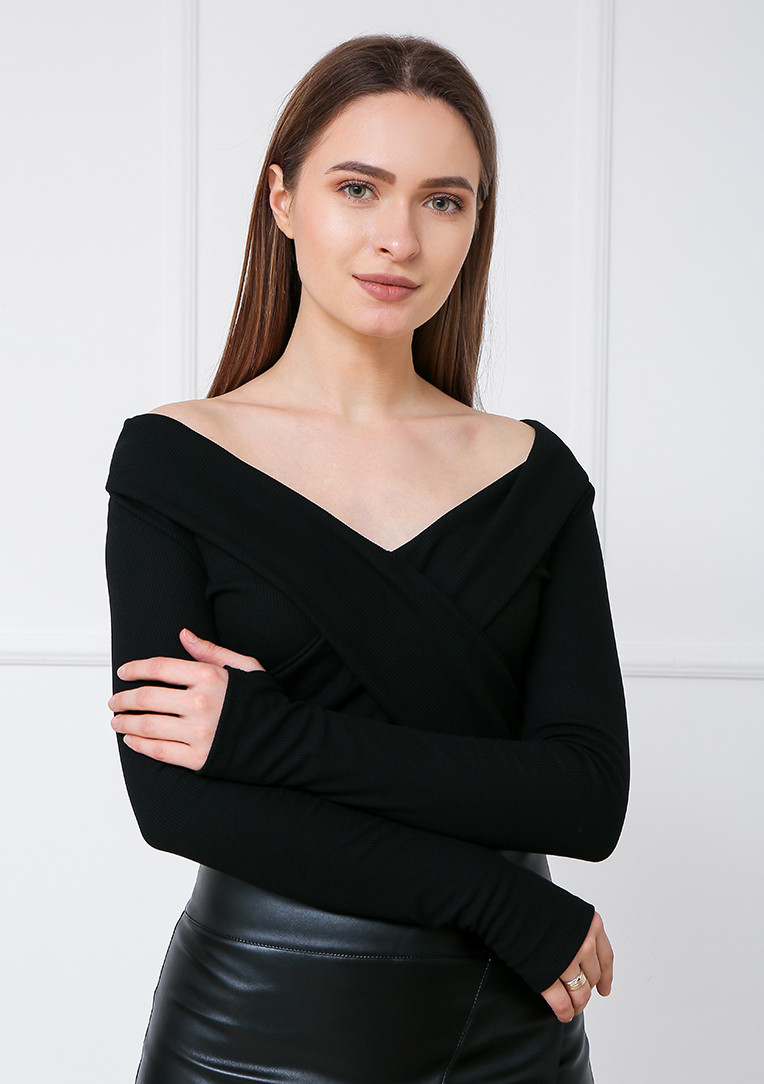 

Женский пуловер с открытыми плечами Fashion Girl "Jackie"  черный, Женский пуловер с открытыми плечами Fashion Girl "Jackie" 42 черный
