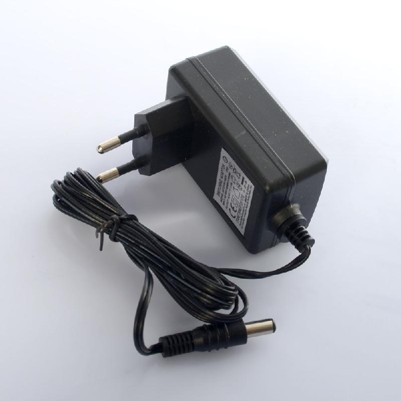 

Зарядное устройство M 4214-CHARGER