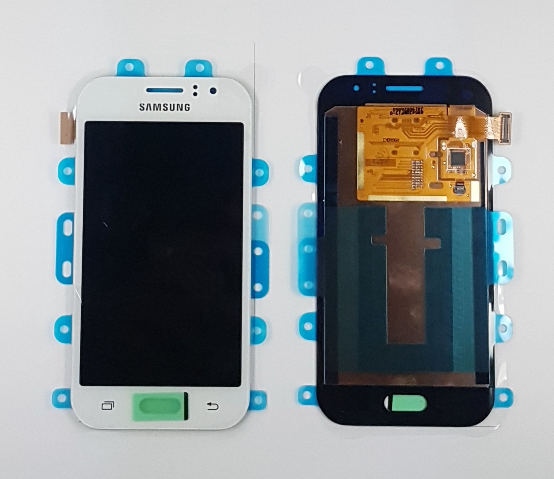 

Дисплей для Samsung J1 2015 J110 White GH97 17843A Service Original