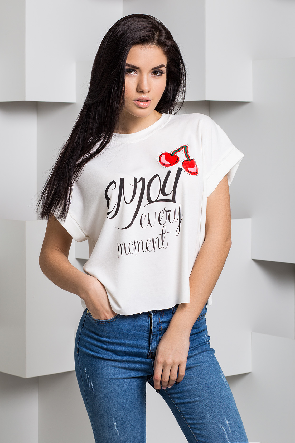 

Футболка OLDISEN “Вишня” – Белый, M | 44-46 FBV-01M-1