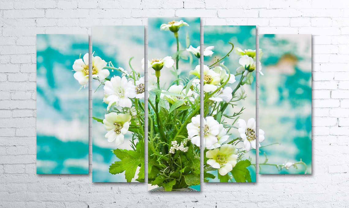 

Модульная картина на холсте 5 в 1 Цветы в вазе на фоне окрашеной стени 100х150 см