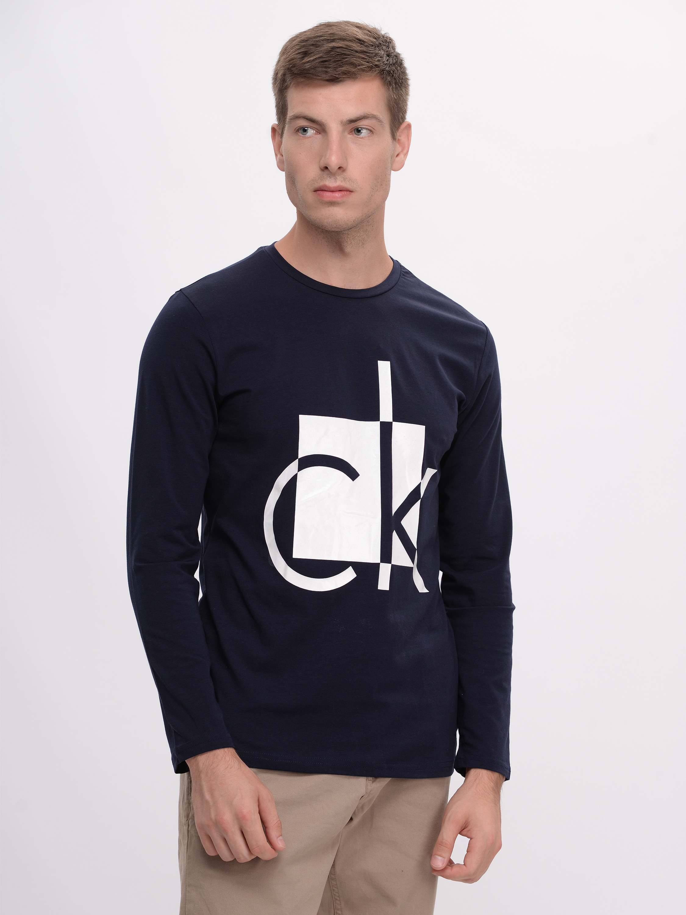 

Лонгслив Calvin Klein Jeans 9364.3 S (44) Синий