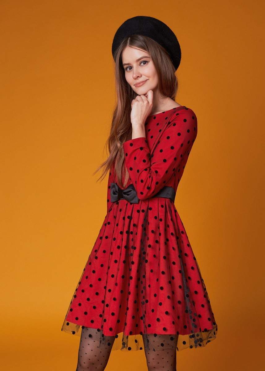 

Платье в горошек во французском стиле Blow Fashion S красный