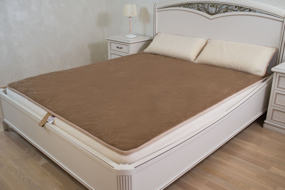 

Наматрасник шерстяной Wollwelt Latte 140х200 см Коричневый