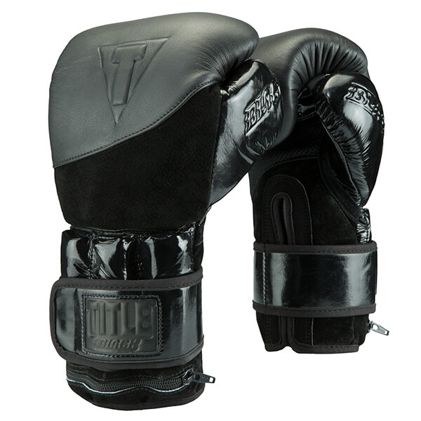 

Снарядные перчатки с утяжелителем TITLE BLACK Blitz Weighted Gloves (L) Черные