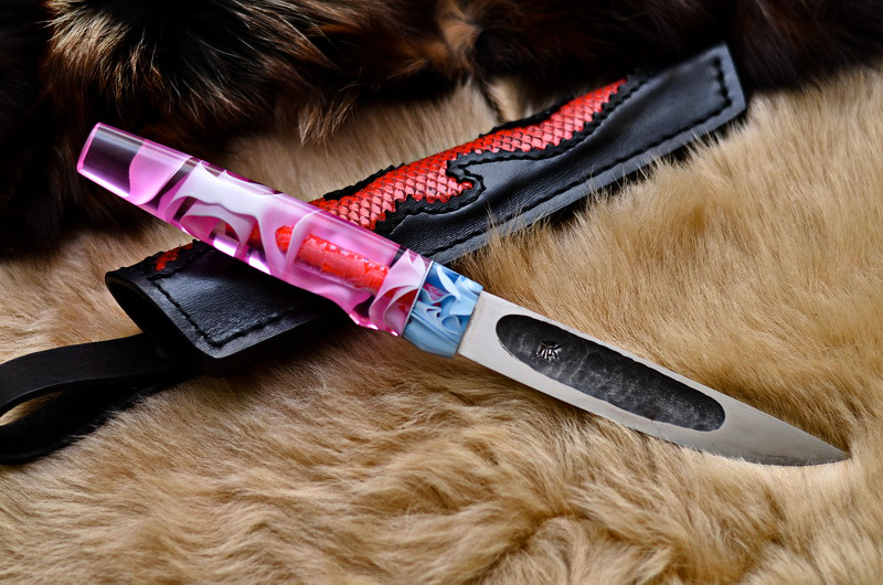 

Коллекционный нож R.A. Knives Нежность