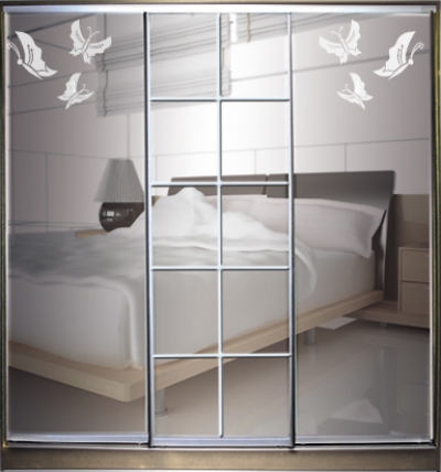 

Шкаф купе Luxe Studio Стандарт-1 Зеркало с Пескоструем-6 2200x2400x600 трехдверный