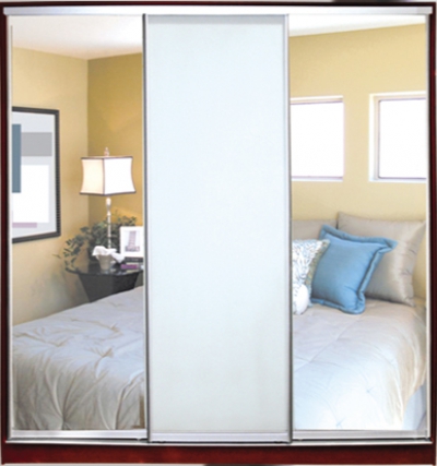 

Шкаф купе Luxe Studio Стандарт-1 Зеркало с Пескоструем-8 2200x2400x600 трехдверный