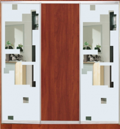 

Шкаф купе Luxe Studio Стандарт-1 ДСП/Зеркало с Пескоструем-9 2400x2000x600 трехдверный