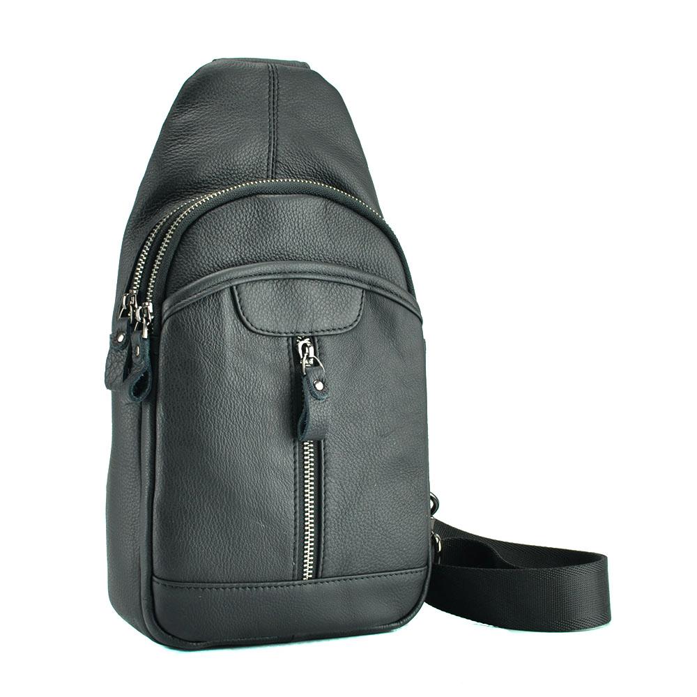 

Мужской кожаный мессенджер Tiding Bag 5007A
