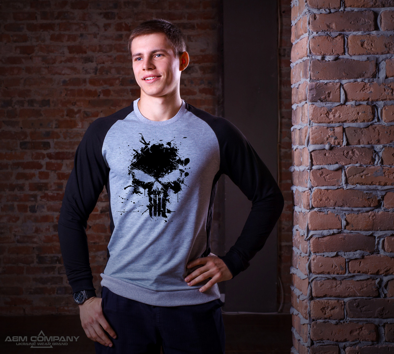 

Реглан A&M с принтом CRAZY PUNISHER 54 Серый