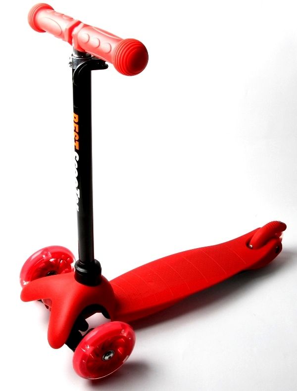 

Детский самокат Scale Sports 25,5х55 см Красный 000050318