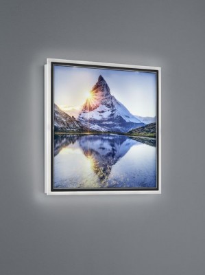 

Настенный светильник Trio R22140301