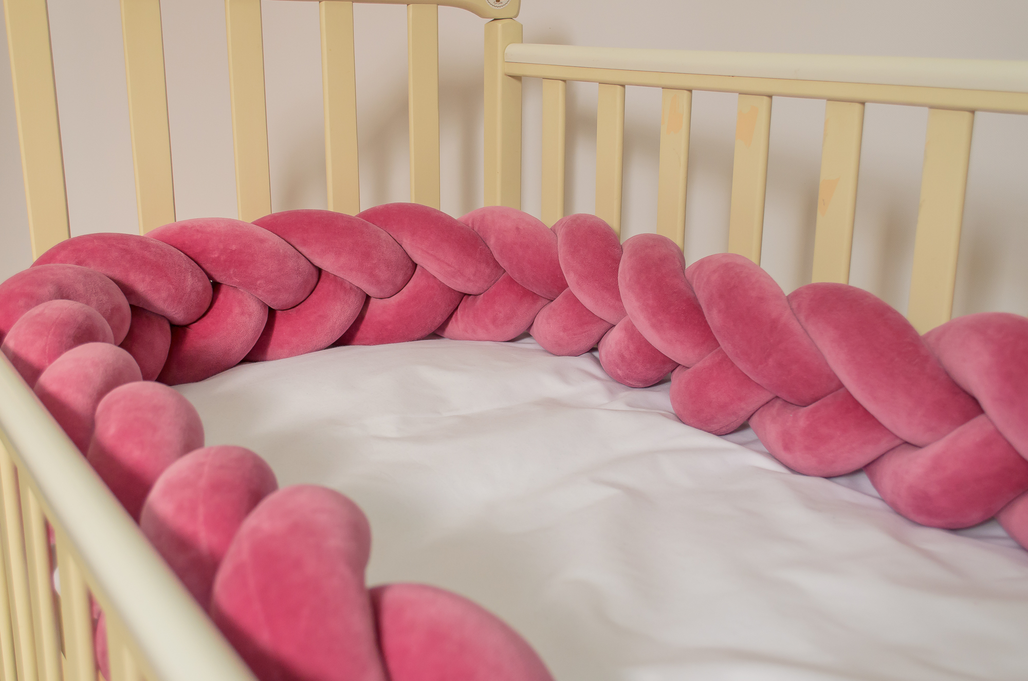 

Бортик косичка в детскую кроватку Chickster Red Velvet X3 15x300 см Красный