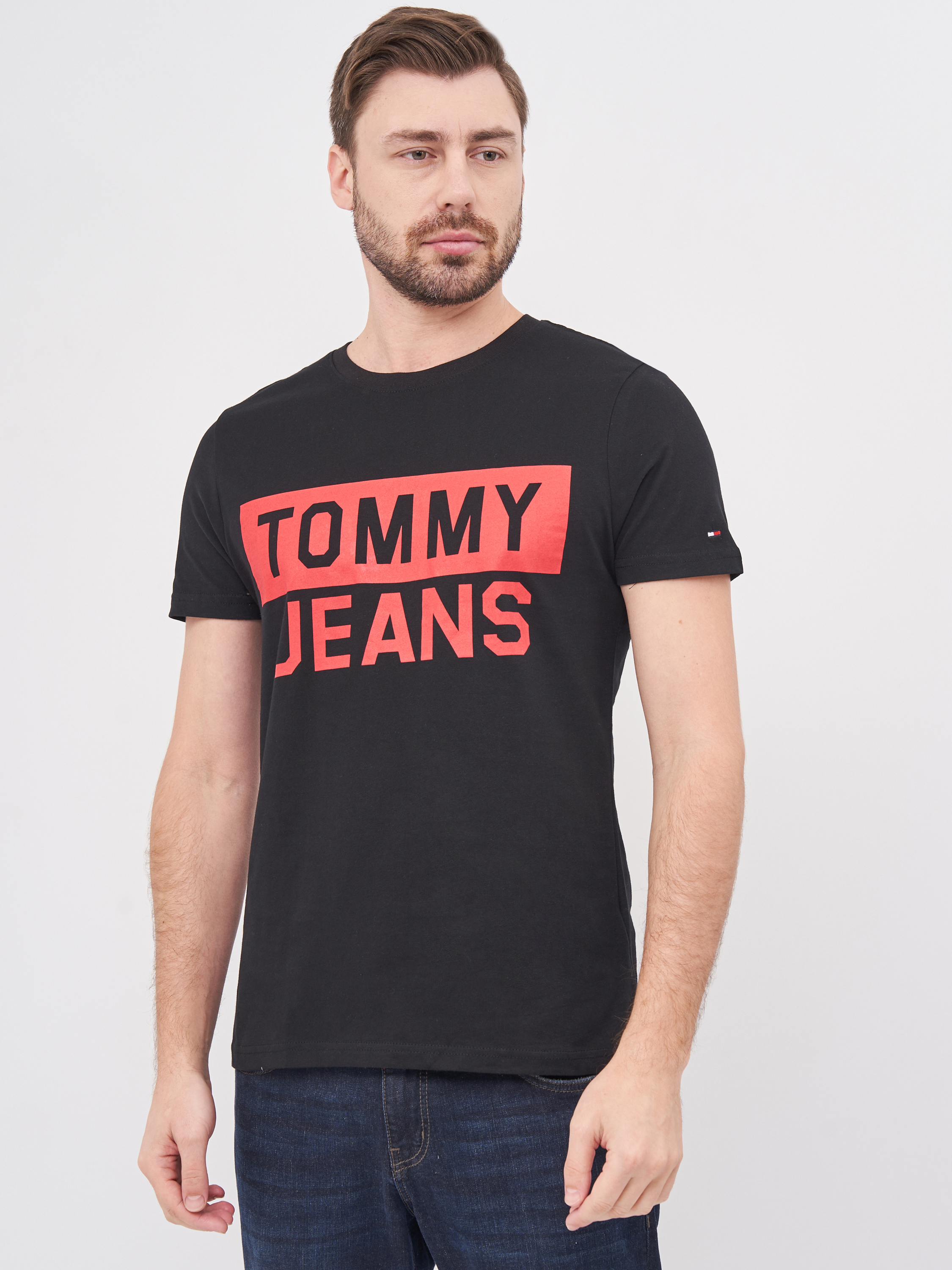 Акція на Футболка Tommy Jeans 10216.1 S (44) Чорна від Rozetka