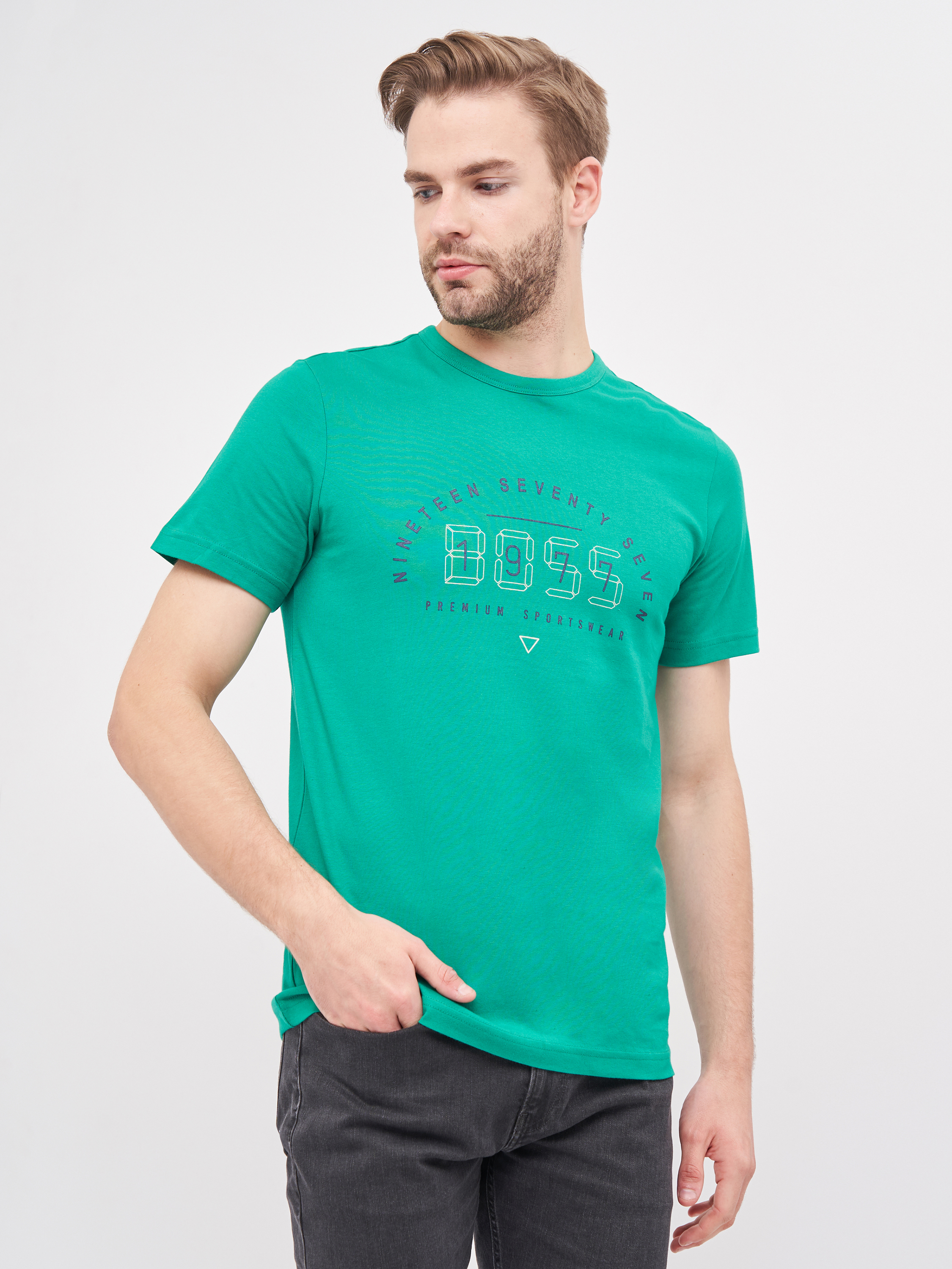 

Футболка Hugo Boss 10266.4 M (46) Зеленая