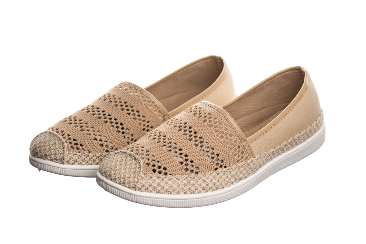 

Слипоны женские Sleep on beige 40