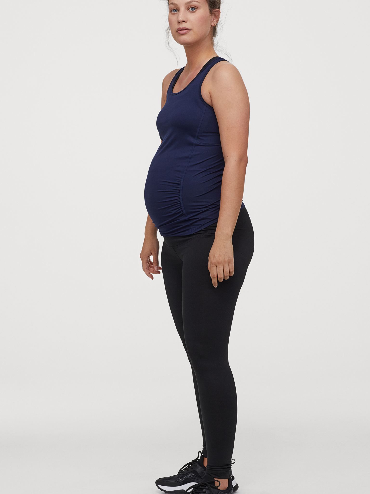 

Спортивные леггинсы для беременных H&M Sport 0774038-1  Черные, Спортивные леггинсы для беременных H&M Sport 0774038-1 XL Черные