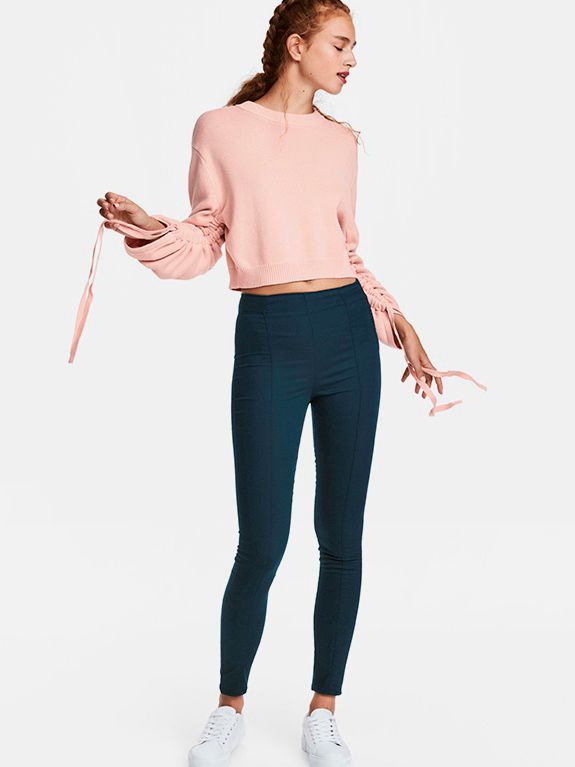 

Брюки H&M 0558266  Темно-синие, Брюки H&M 0558266 40 Темно-синие