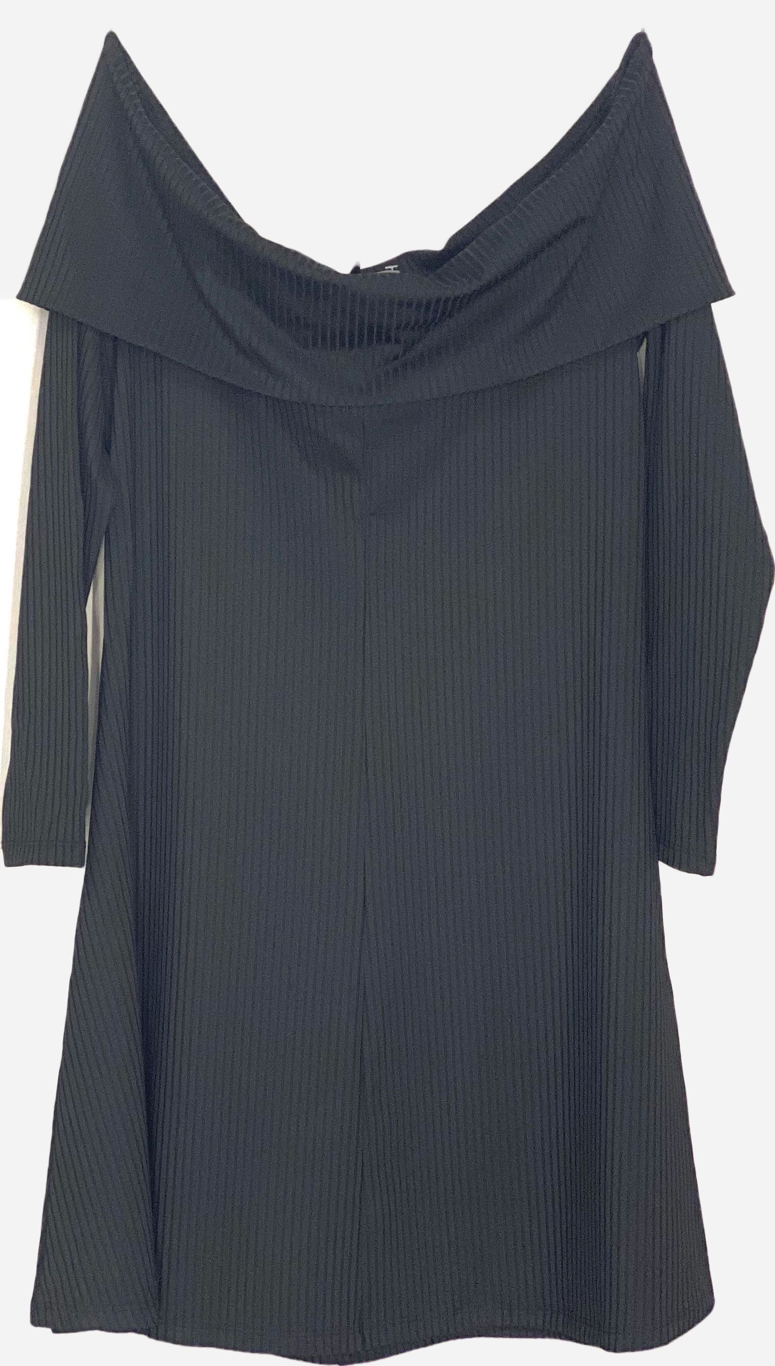 

Платье H&M 066666623 42 Черное